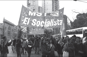 Columna del Teresa Vive-El Socialista en La Plata