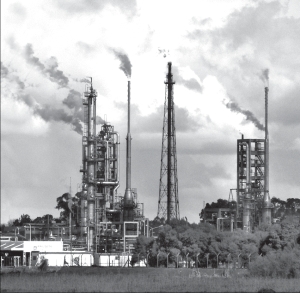 Empresa de gas de Repsol YPF en Ensenada, Buenos Aires