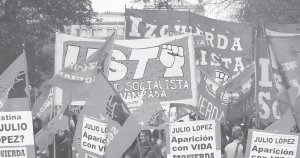 Izquierda Socialista marchando junto a la UST el pasado 24 de marzo