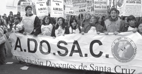 Miles marchan contra la represin, Plaza de Mayo, viernes 24/6