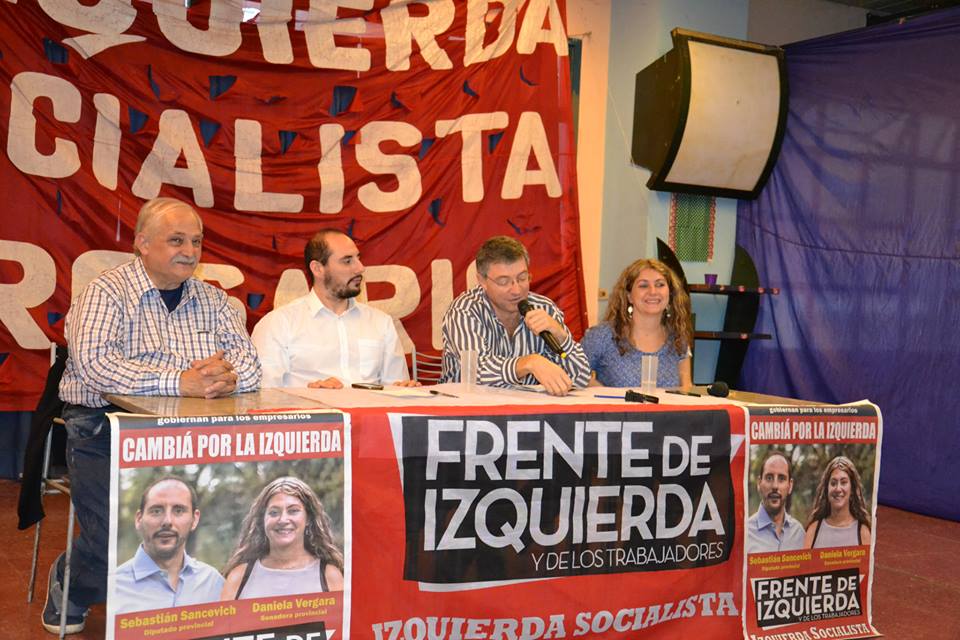 Junto a nuestros candidatos locales Juan Jose Gauna, Sebastián Sancevich y Daniela Vergara