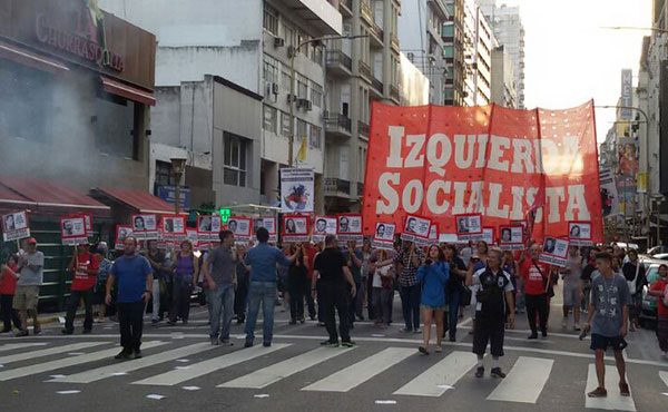 Miles y miles se volcaron a las calles a 40 años del golpe genocida.