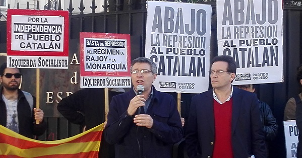 Hoy se realizó un acto convocado por Izquierda Socialista y el Partido Obrero como parte del Frente de Izquierda. Hicieron uso de la palabra el diputado nacional y candidato al mismo cargo, Juan Carlos Giordano (IS) y Marcelo Ramal (PO).