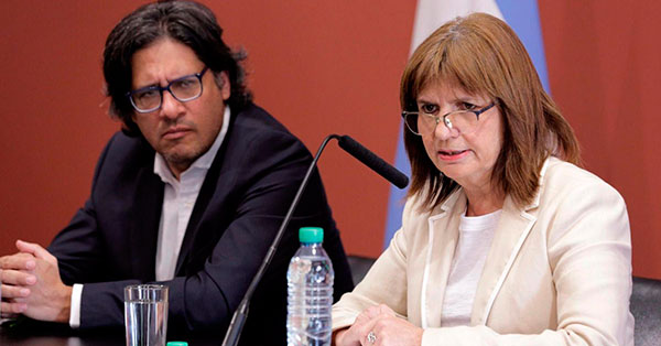 Giordano señaló: “Es repudiable que Bullrich de el pésame a la familia de Rafael Nahuel y al mismo tiempo avale el accionar de Prefectura que lo asesinó de un balazo por la espalda usando hasta ametralladoras."