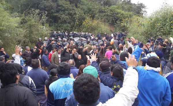 Exigimos la anulación de las imputaciones a los dirigentes de la toma y la entrega inmediata de tierras y viviendas a las familias necesitadas que hace un año y medio reciben solo promesas vacías