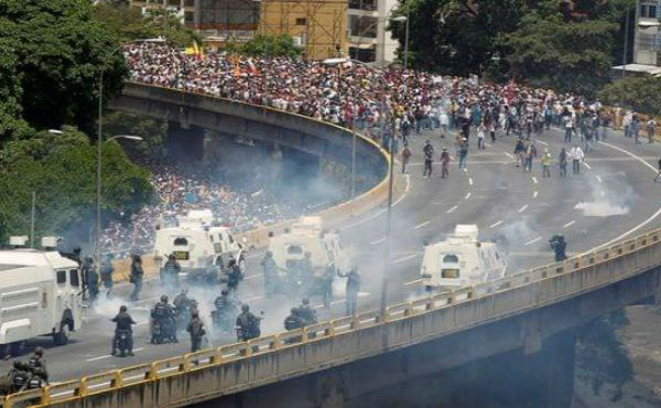 El Diputado Nacional de Izquierda Socialista en el Frente de Izquierda, Juan Carlos Giordano, se pronunci&oacute; categ&oacute;ricamente sobre la crisis de Venezuela.