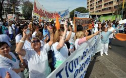 Trabajadores de la salud pública en lucha