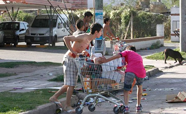 Estalló la crisis social y vamos a un 2014 de grandes confrontaciones