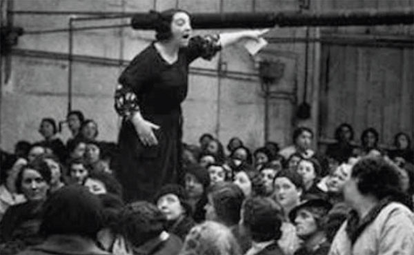 Las trabajadoras son las más oprimidas y explotadas.