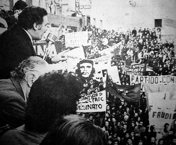 Nahuel Moreno hablando en el acto de repudio