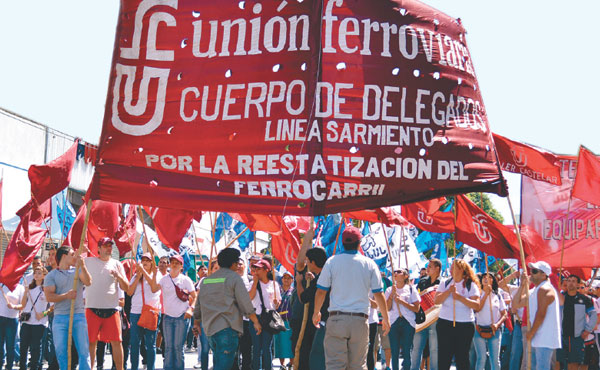 La intención de Randazzo es descabezar a los delegados que vienen enfrentando las mentiras de su “revolución ferroviaria”