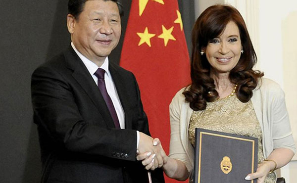 Cristina con el presidente de China Xi Jinping