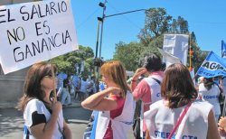 Por aumento de salario, no al techo del 30% y para que ningún trabajador bajo convenio pague Ganancias, entre otros urgentes reclamos.