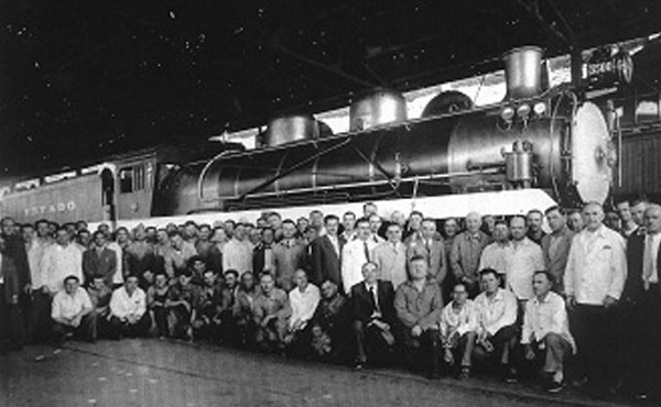 Ferrocarriles: Una historia de entrega y de luchas