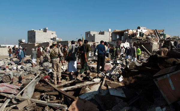 ¡Basta de bombardeos en Yemen!