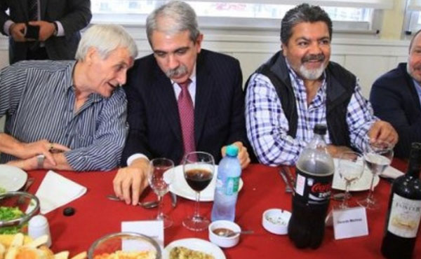 Lo peor de la rancia burocracia sindical peronista nuevamente llama a votar por los candidatos patronales del PJ