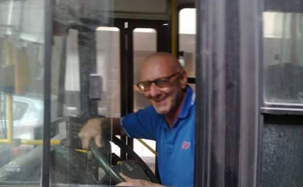 Hugo venía dando una dura pelea contra el cáncer, que no lo detuvo para estar en primera fila en la huelga de 2015.