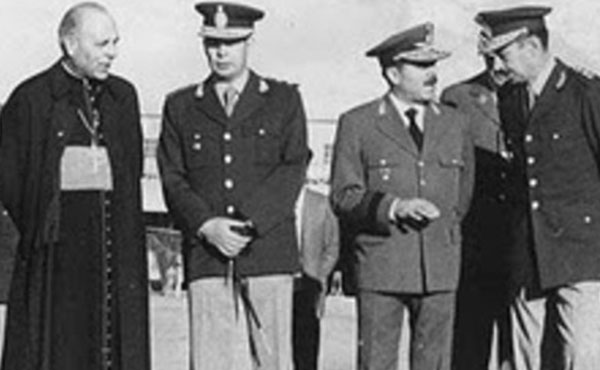 Primatesta con Menéndez y Videla