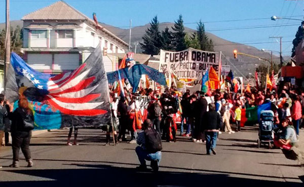 Repudio a Obama en Bariloche