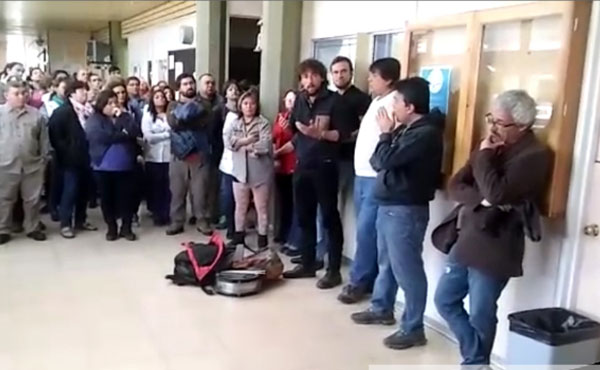 Ezequiel Peressini - Legislador Izquierda Socialista/FIT Córdoba en una de las asamblea