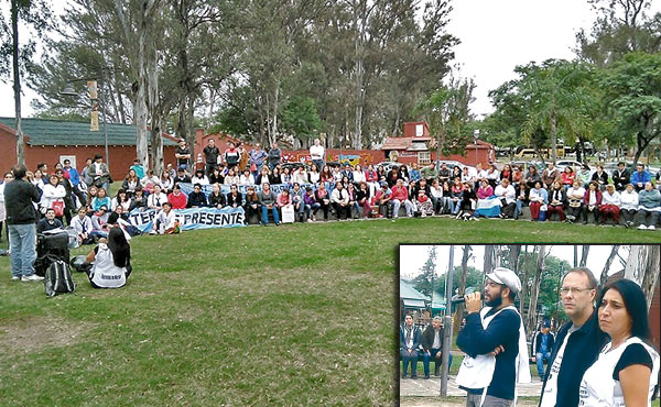 Sánchez en una charla con docentes de Termas de Río Hondo junto a Maximiliano Díaz Alomo