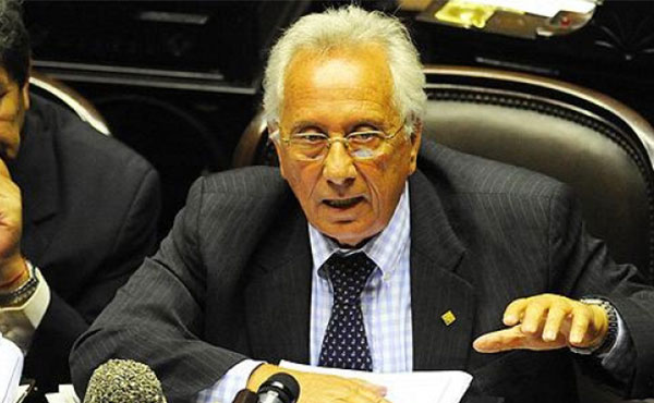 Héctor Recalde (FpV): ¿“Prohibición de despidos” o doble discurso?