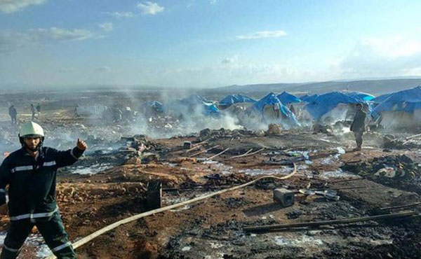 Siria: Bombardean campo de refugiados