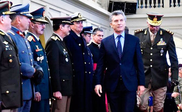 Con este decreto el Jefe del Estado Mayor designará a los oficiales y suboficiales, mientras cientos de genocidas todavía siguen en actividad.