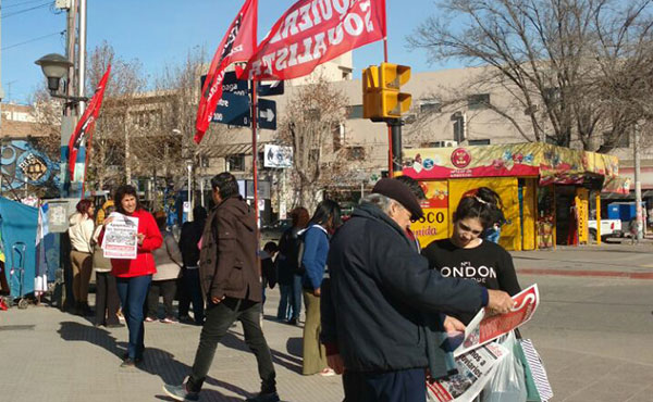 Venta de nuestro periódico en Neuquén