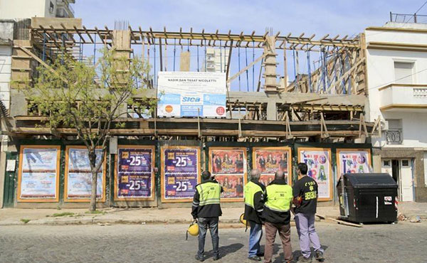 Richard Alcaraz de 26 años falleció tras ser aplastado por una medianera mal apuntalada en una obra en construcción en Villa Crespo.