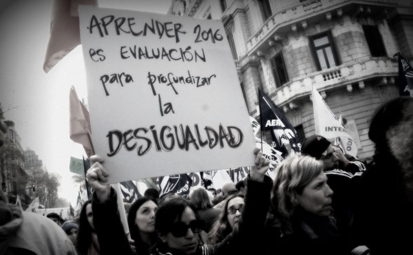 Llamamos a seguir organizando el rechazo al Operativo Aprender. Que los docentes se nieguen a ser aplicadores.