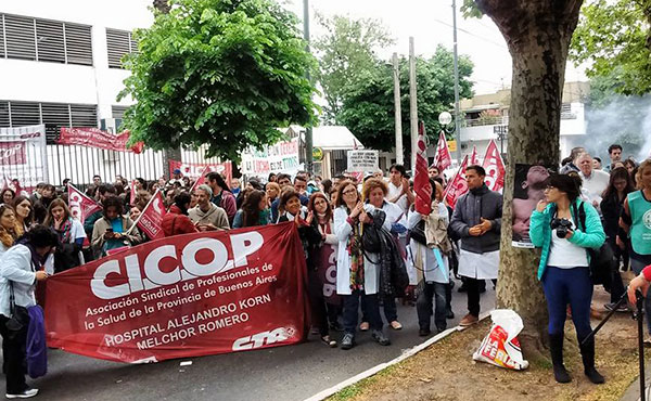 Marcha de los profesionales