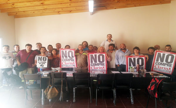 Cuerpo-de-delegados-del-Sarmiento-y-ejecutivos-de-la-seccional-oeste-de-la-union-ferroviaria