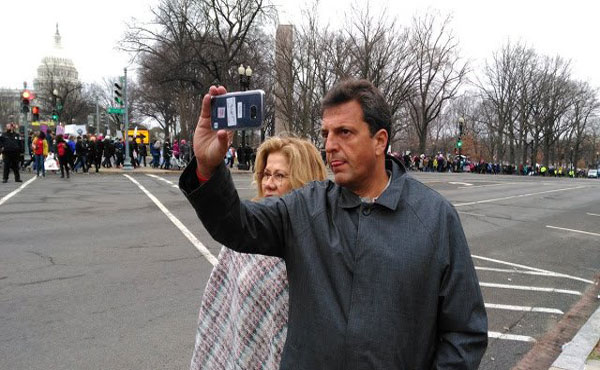 massa-en-la-marcha-de-las-mujeres-en-washington