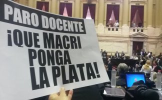 plata para armamento y no para docentes
