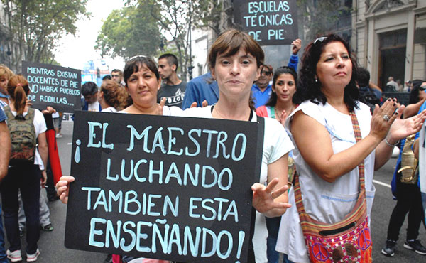 se consolida la oposicion combativa