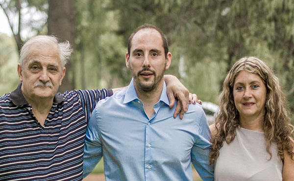 Juan Jose Gauna Sebastian Salcevich Daniela Vergara