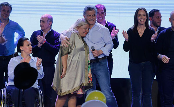 Macri festeja con Carrio