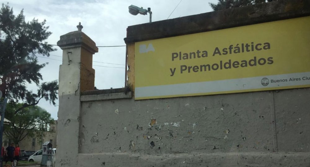 El Frente de Izquierda Unidad pide que se hagan una escuela y una plaza en el espacio que el PRO quiere destinar para una cárcel