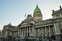 Una ley que no “cuida la salud”