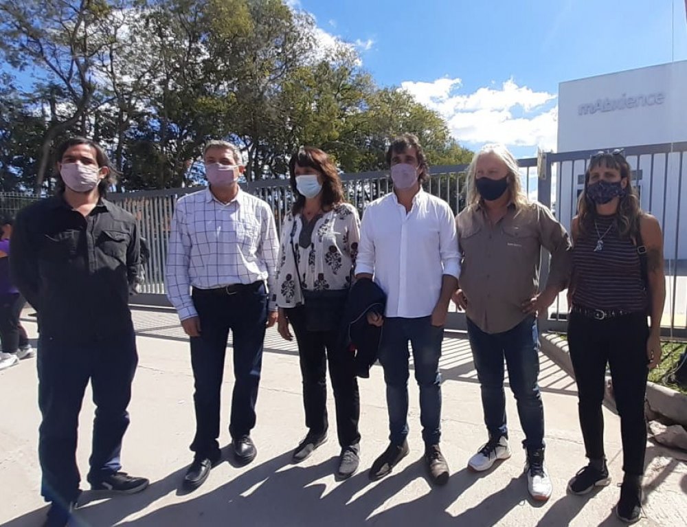 Diputado Giordano en acto del FIT-U (Garín) "Hay que declarar de utilidad pública al laboratorio mAbxience”