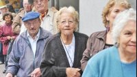 Ley de emergencia Ajustan a los jubilados y trabajadores para pagar la deuda y salvar las ganancias capitalistas