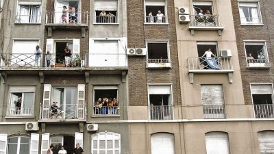 ¿Gastamos menos los trabajadores en cuarentena?