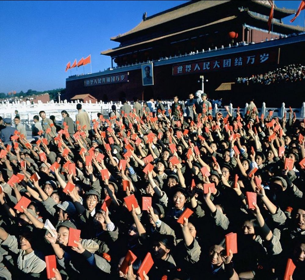 8 de agosto de 1966 / Mao anuncia la Revolución Cultural