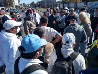 El Pollo Sobrero fue a apoyar a los trabajadores de Penta