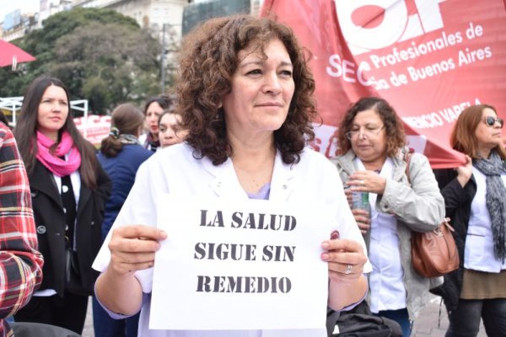 "Los trabajadores armamos los protocolos porque desde el ministerio no se bajó nada”