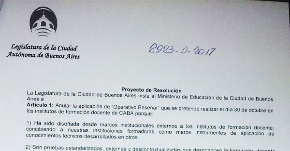 Educación: Proyecto del FIT para anular &quot;Operativo Enseñar&quot;