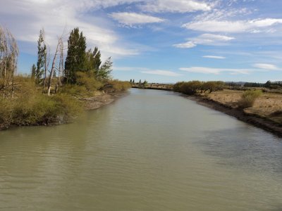 Diputados Giordano y Schlotthauer en apoyo la lucha por la cuenca del Río Senguer