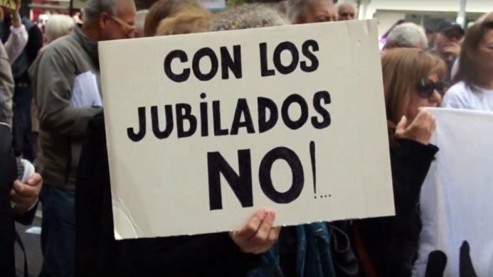 ¡No al nuevo robo jubilatorio!