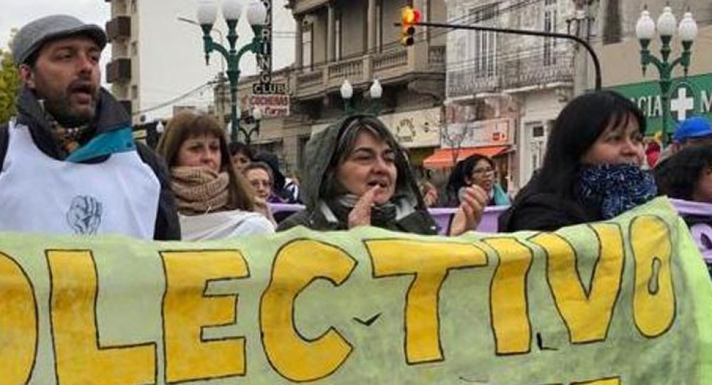 Diputada Schlotthauer presentó proyecto contra mega minería en Chubut